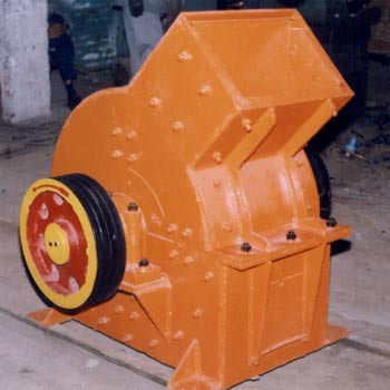 錘式破碎機 河南力博機械規(guī)格型號及價格 鄂式破碎機 立式?jīng)_擊破碎機 立式復(fù)合破碎機 新型振動篩