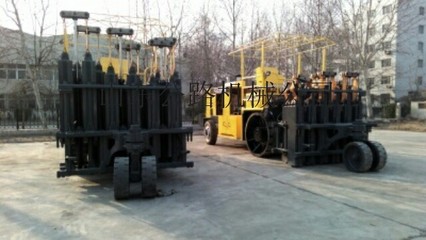 多錘頭破碎機 多功能破碎機碎石化施工.打裂紋施工破碎挖除施工.